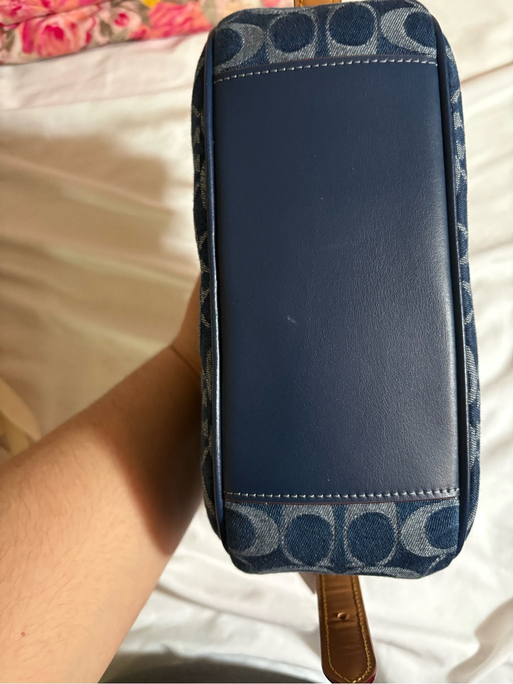 Coach Kailey Shoulder Bag In Signature Denim - Picture 4 of 7